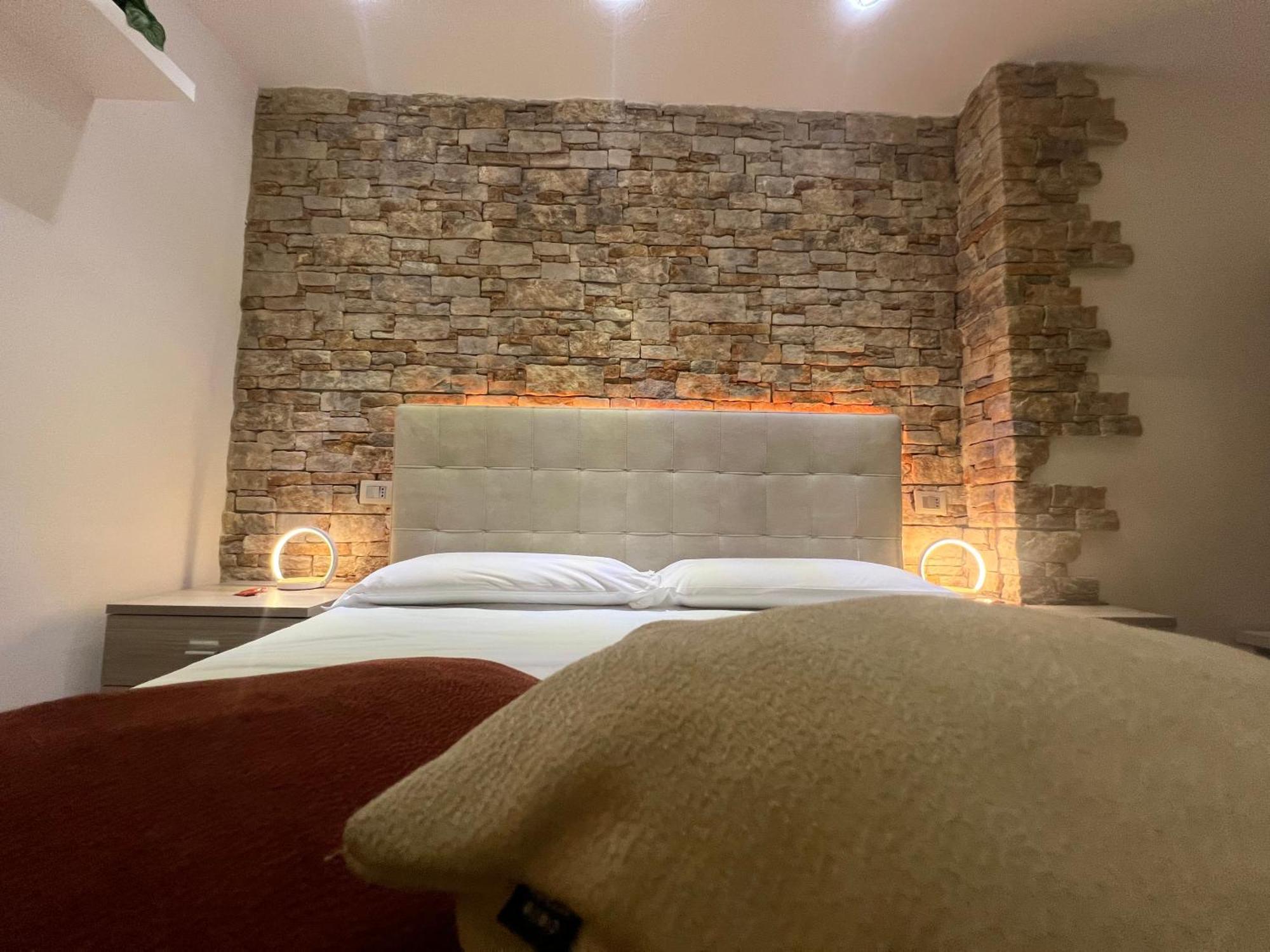 B&B Palazzo Del Toro Montesilvano Marina 외부 사진